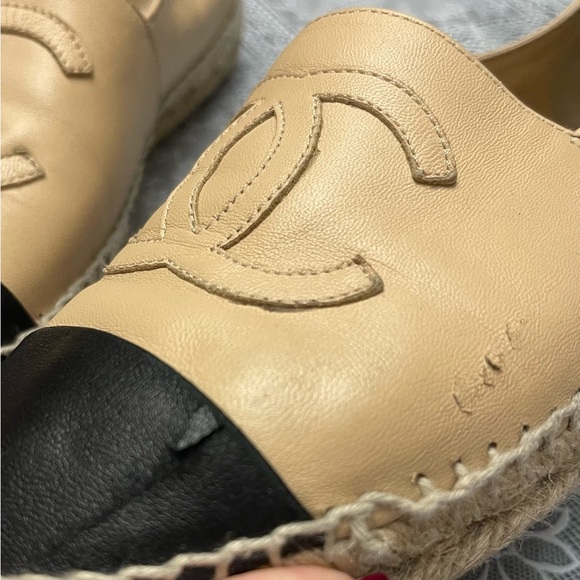 Authentic Chanel Lambskin Beige and Black Edpadrilles - Picture 11 of 11